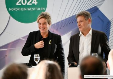 Stahlgipfel 2024 in Duisburg (Foto: © MWIKE NRW/Andrea Bowinkelmann)
