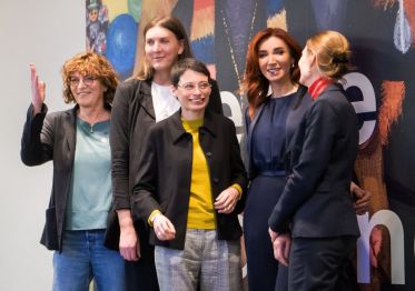 Das Bild zeigt Impressionen der Veranstaltung &bdquo;Frei und gleich an W&uuml;rde und Rechten &ndash; Trans-Rechte sind Menschenrechte&ldquo; am 4. Dezember 2025 im K20 in D&uuml;sseldorf.