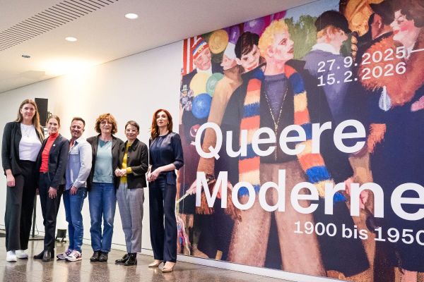 Das Bild zeigt Impressionen der Veranstaltung „Frei und gleich an Würde und Rechten – Trans-Rechte sind Menschenrechte“ am 4. Dezember 2025 im K20 in Düsseldorf.