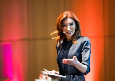 Das Bild zeigt Impressionen der Veranstaltung &bdquo;Frei und gleich an W&uuml;rde und Rechten &ndash; Trans-Rechte sind Menschenrechte&ldquo; am 4. Dezember 2025 im K20 in D&uuml;sseldorf.